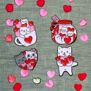 4 Pcs Red, Pink & White Color Black Cat Shape Pin Set Simple‎ Animal Theme Pin